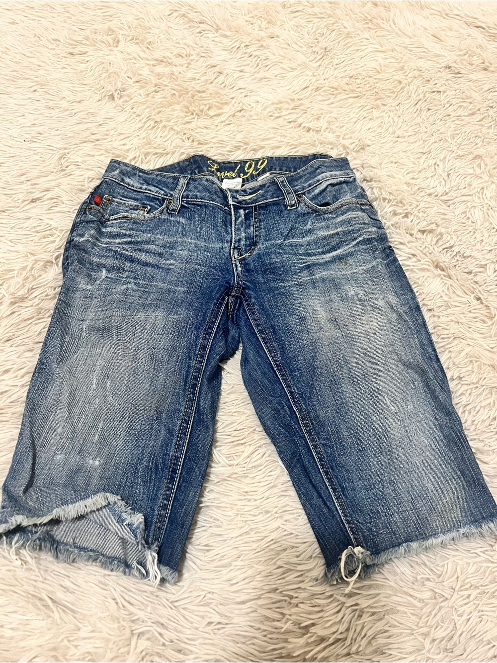 Level 99 Distressed Denim Bermudas - Blue